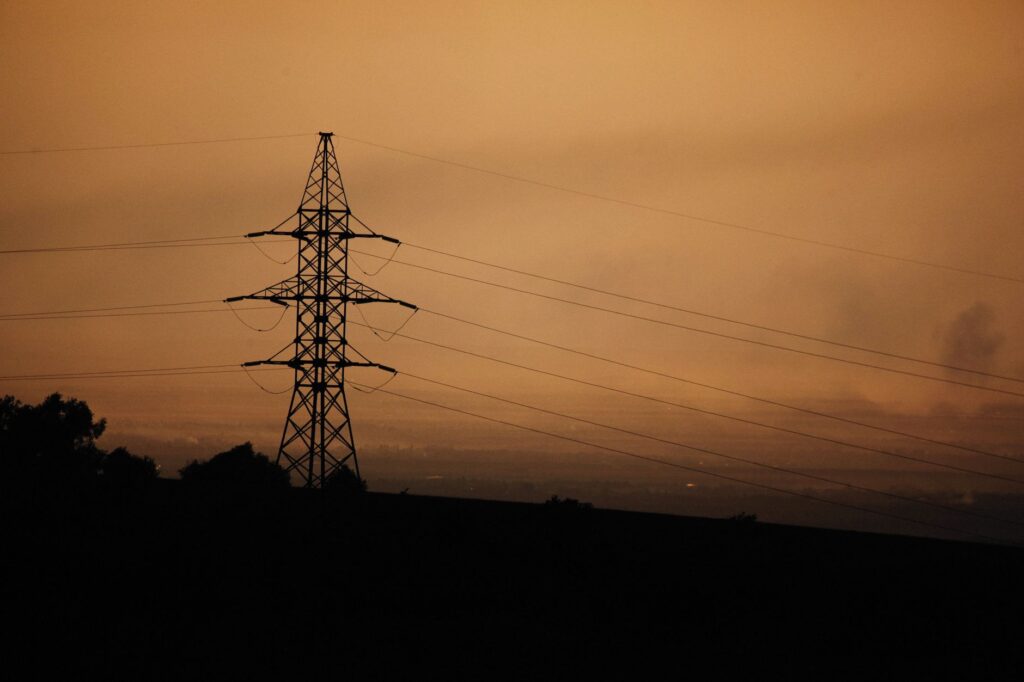 India Explores Parallel Licensing Model to Boost Competition in Power Distribution