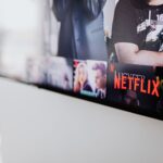 Netflix Shares Fall as Revenue Forecast Misses and Viewer Metrics Scale Back