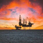 Oil Prices Decline Following Two-Day Pause in U.S.-Iran Military Actions