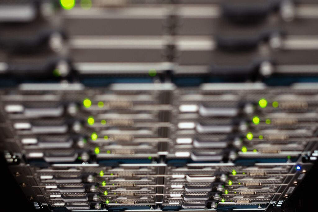 Open-Source Startup Hedgehog Tackles the Multi-Million Dollar AI Networking Bottleneck