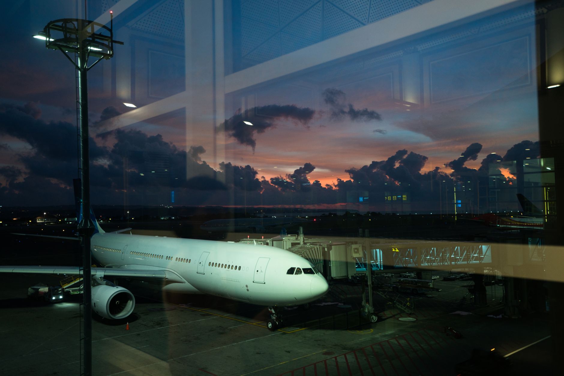 Why High Airline Fares Are Here to Stay, Even If Fuel Prices Fall