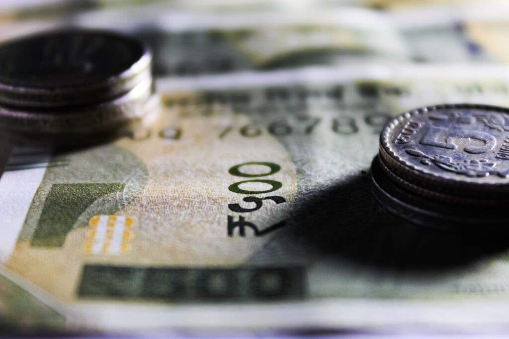 The Power of Compounding: How a ₹15,000 Monthly SIP Can Build a ₹5 Crore Wealth Corpus