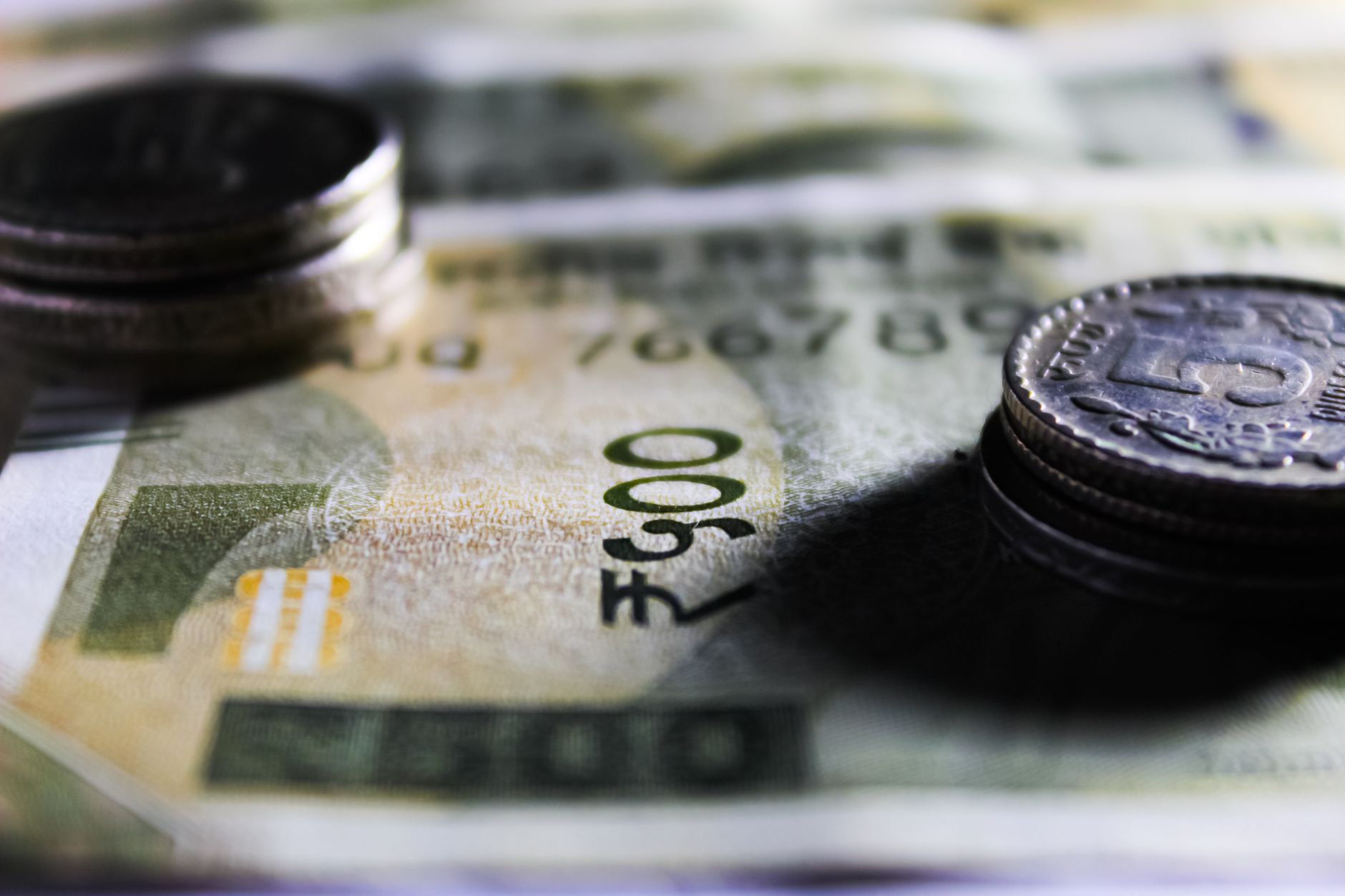 The Power of Compounding: How a ₹15,000 Monthly SIP Can Build a ₹5 Crore Wealth Corpus